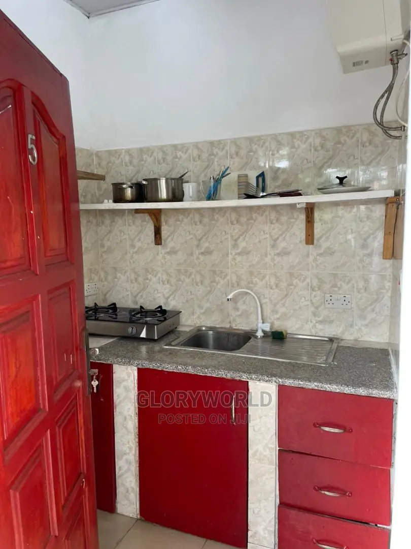 Beautiful Furnished Single Room at Labone in Labone
