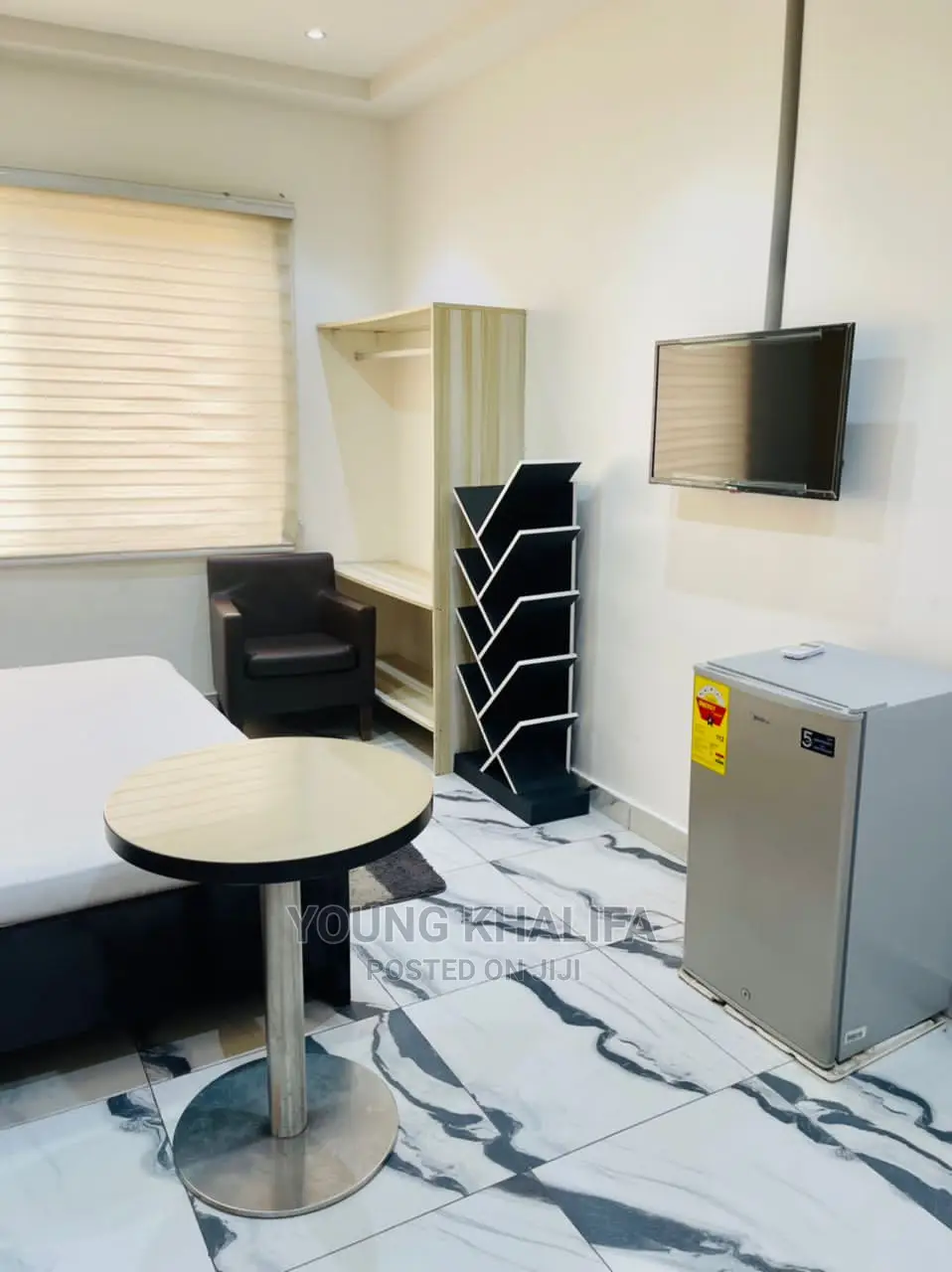 Furnished One Bedroom Apartment Airport Hills in Trade Fair