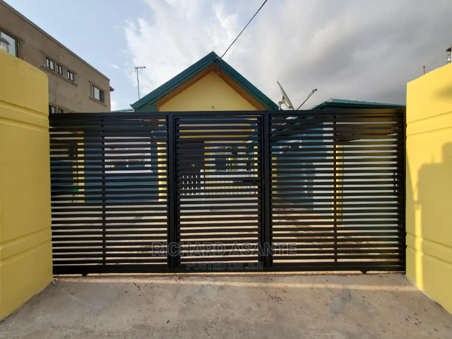 Affordable 3-Bedroom Self Compound for Daily Stay at Pokuase in Pokuase