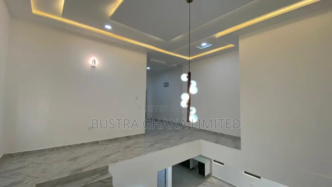 Furnished 4bdrm Mansion in Tseaddo Not Far From, Trade Fair for sale in Trade Fair