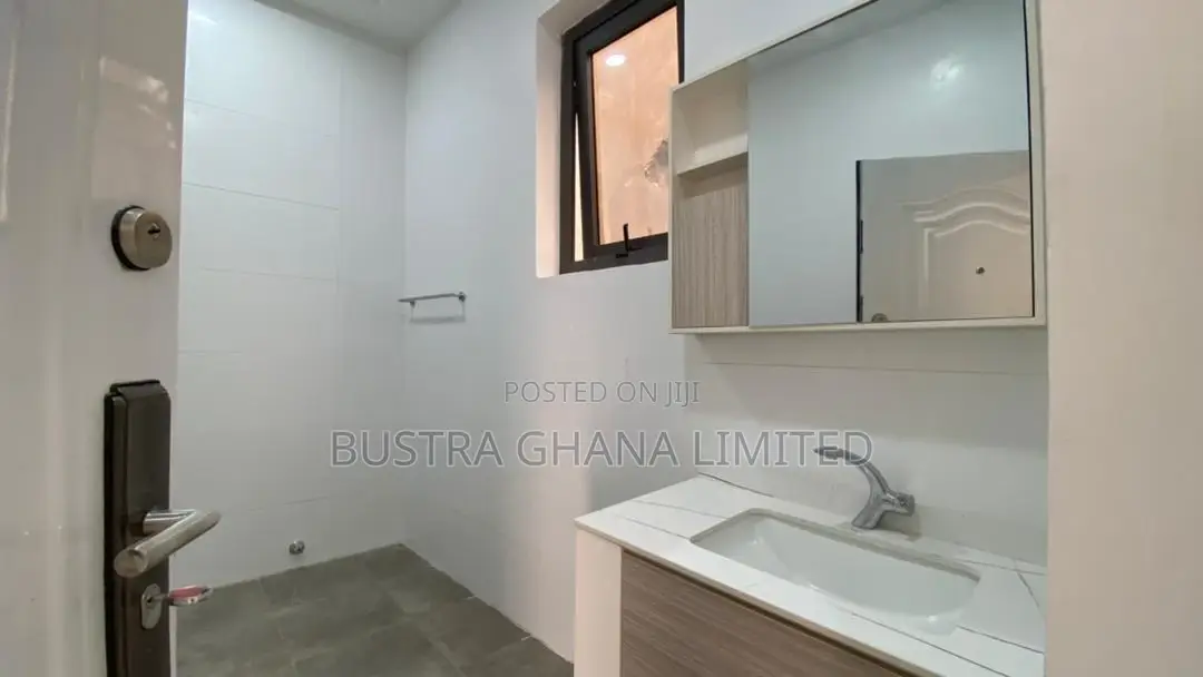 Furnished 4bdrm Mansion in Tseaddo Not Far From, Trade Fair for sale in Trade Fair