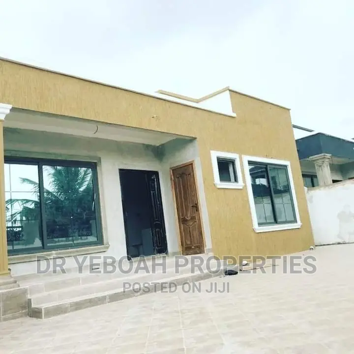 3bdrm House in Spintex 3 Bedrooms for sale in Spintex