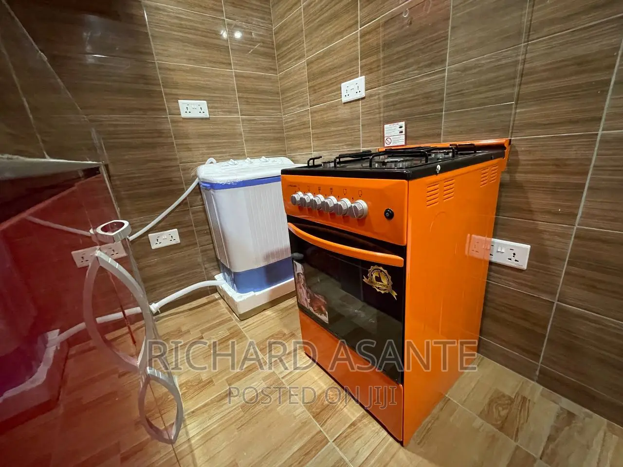 Executive Home With Waterheater for Short Stay at Pokuase in Pokuase
