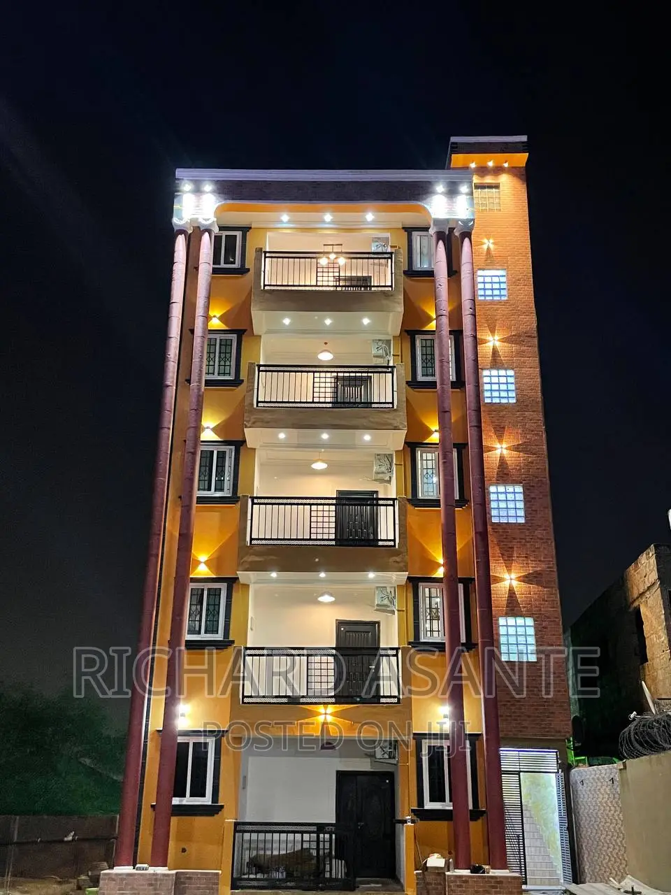 Executive Home With Waterheater for Short Stay at Pokuase in Pokuase
