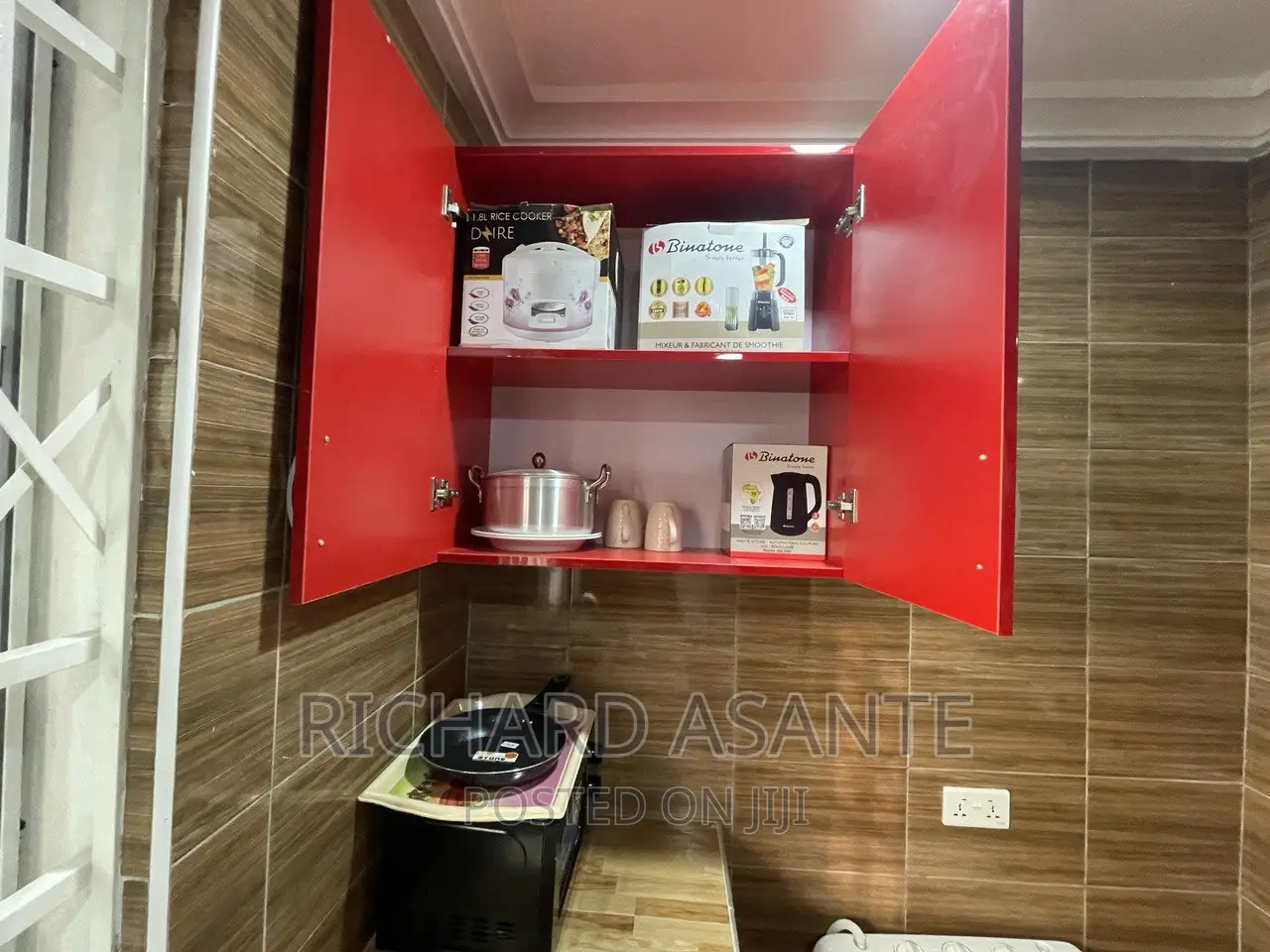 1 Bedrm Exctv House at Pokuase Fise for Short and Long Stay in Pokuase