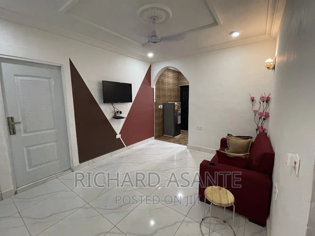 1 Bedrm Exctv House at Pokuase Fise for Short and Long Stay in Pokuase