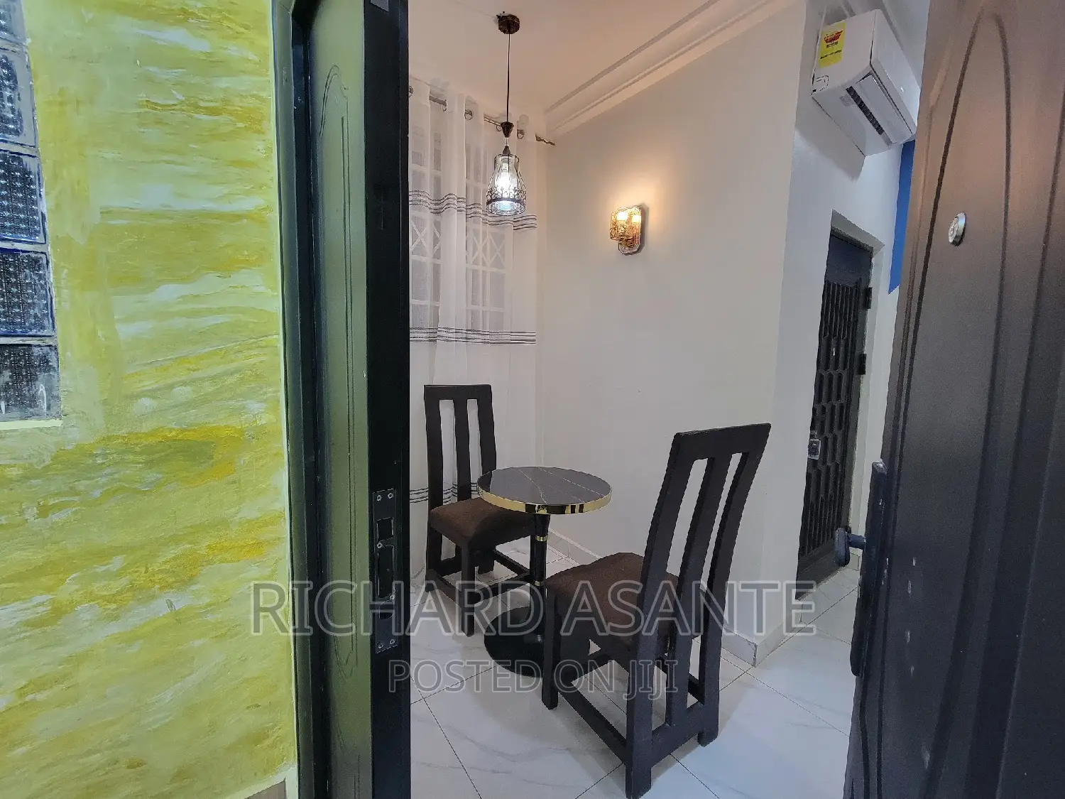 1 Bedroom Short Stay and Vacation Apartment at Pokoasi-Fise in Ga West Municipal