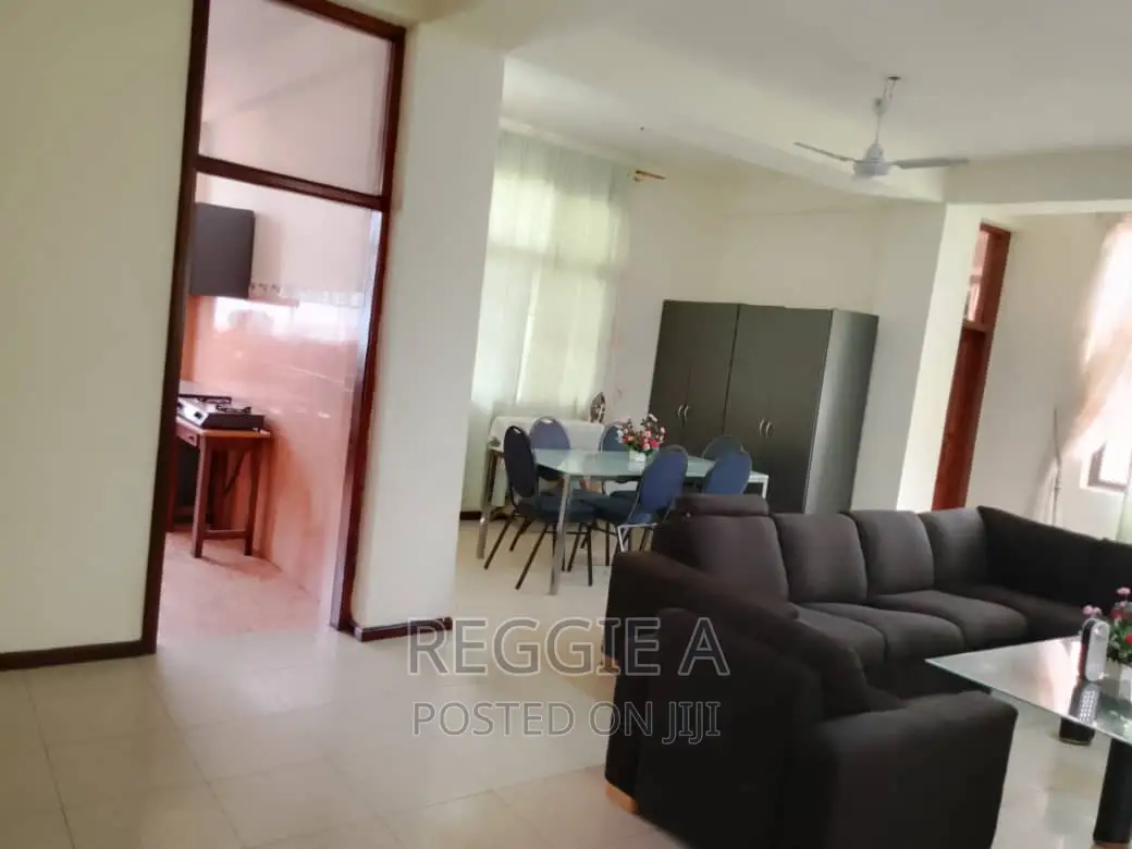 A 3-Bedroom Fully Furnished Flat. Short /Long Stay in Gbawe
