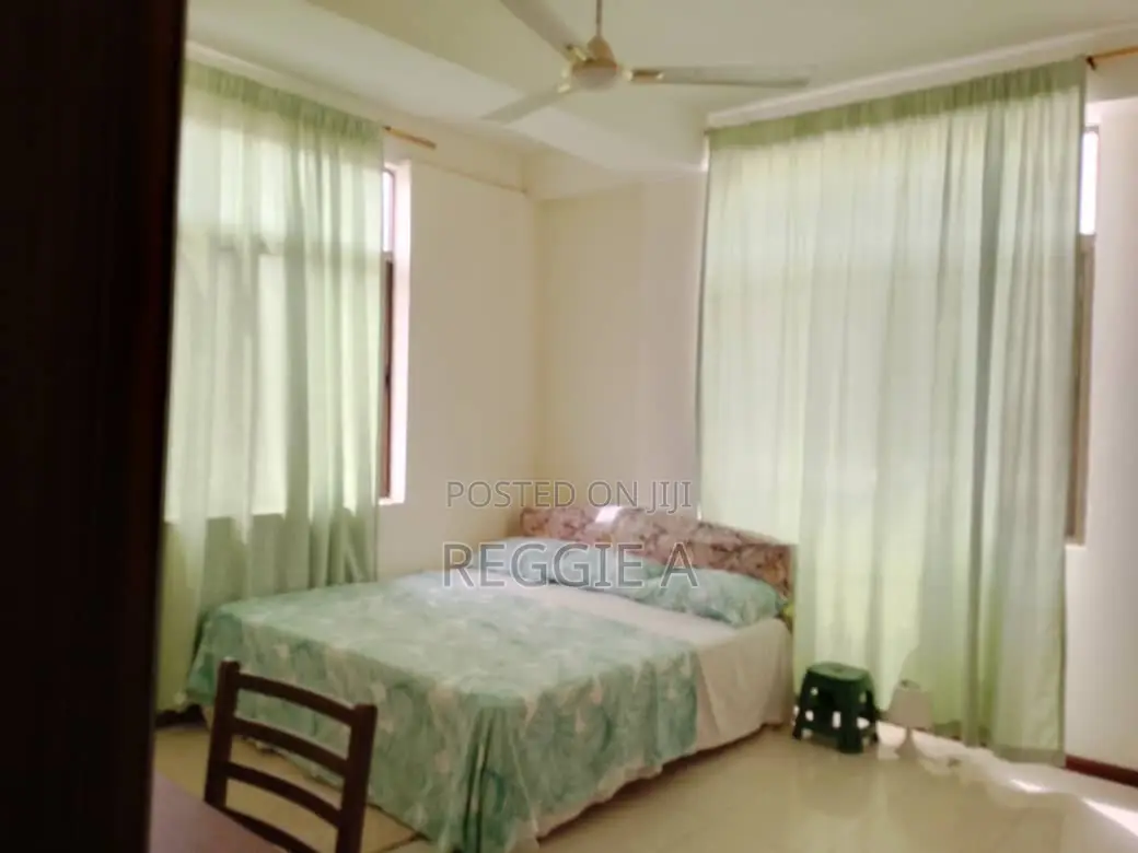 ¢250 a Day 2-Bed Fully Furnished Flat. Short/Long Stay (Ohf) in Top Base