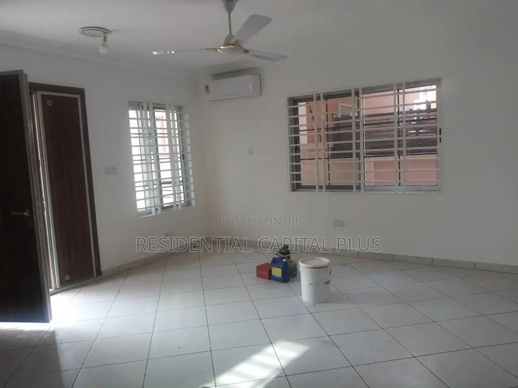 4bdrm House in Community 18, Spintex for sale in Spintex