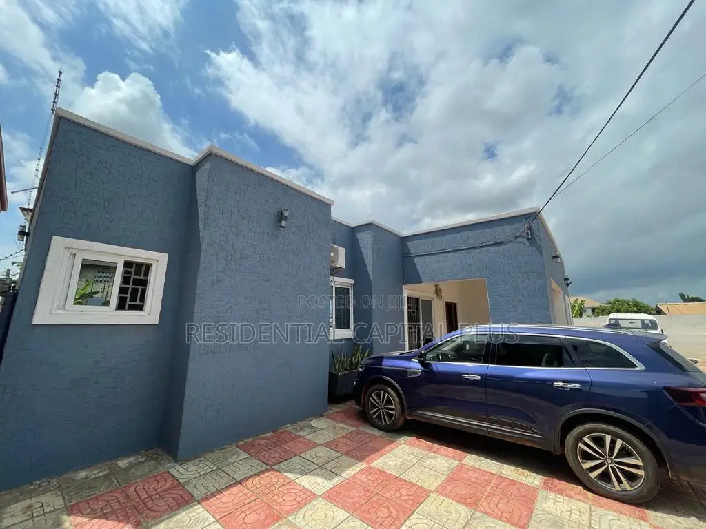 4bdrm House in Community 18, Spintex for sale in Spintex
