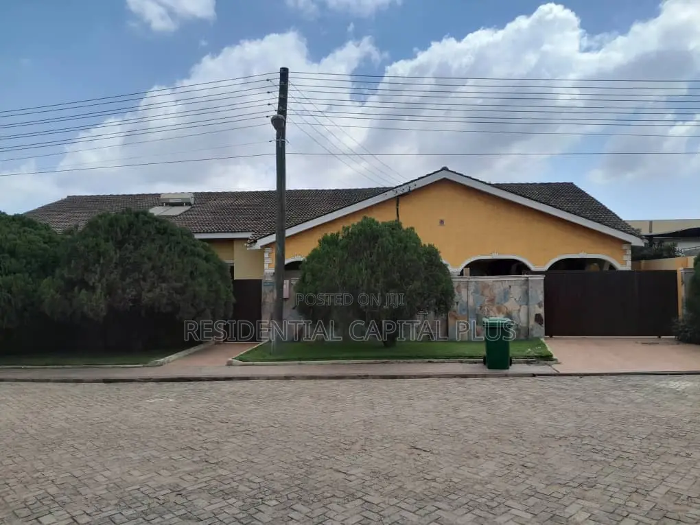 Furnished 4bdrm House in Emefs Hill View, Tema Metropolitan for sale in Tema Metropolitan
