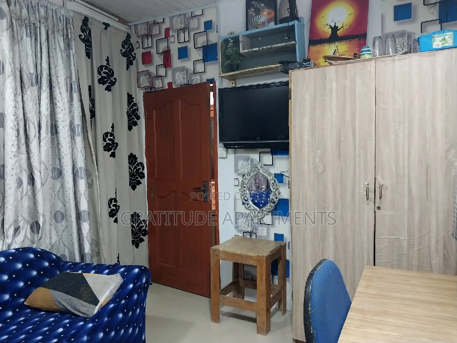 Gratitude:1bdrm Premium Deluxe Suite: Ghc300 Per Day - 2 Guests in Lapaz