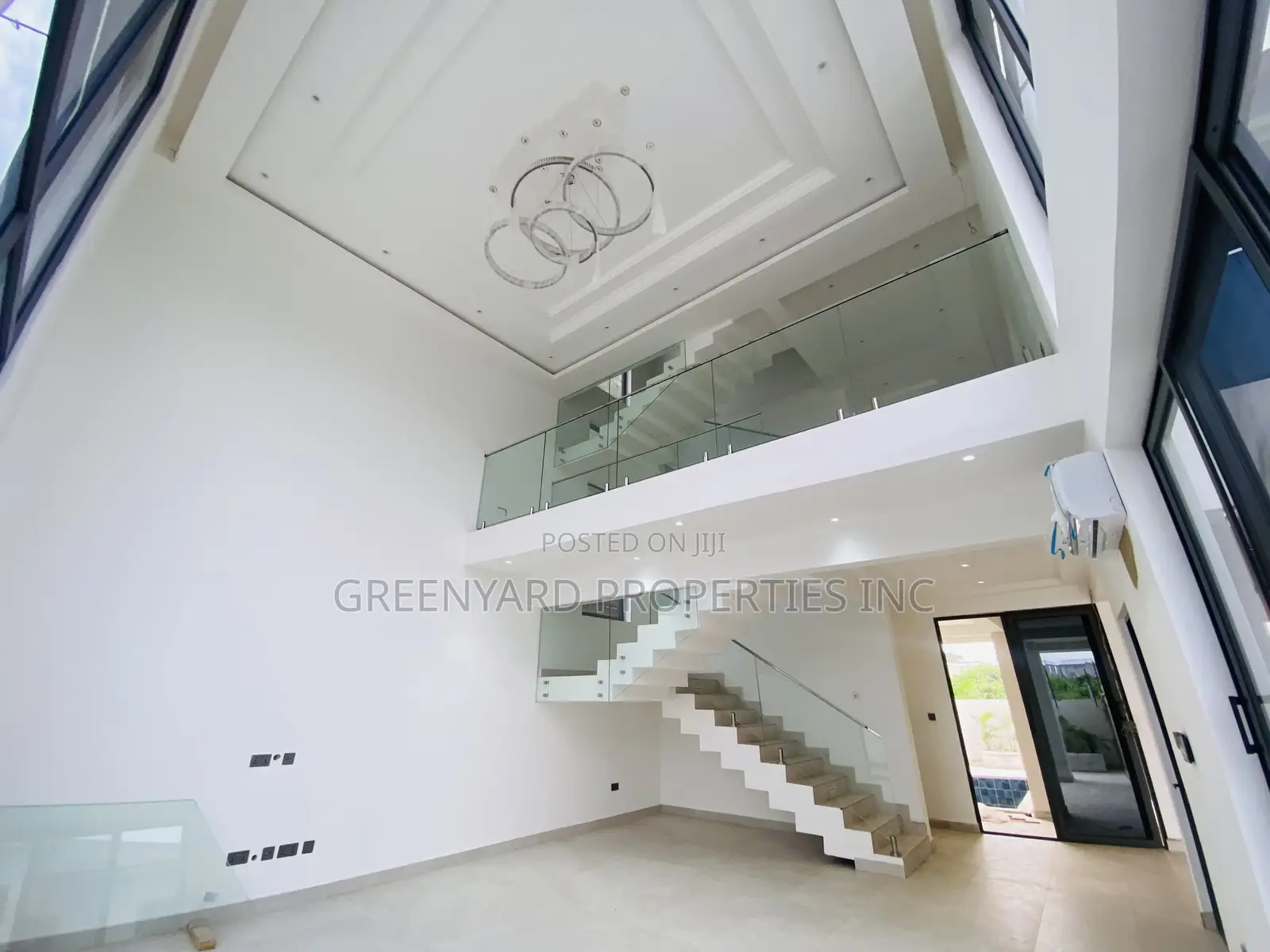 4bdrm Penthouse in East Legon for sale in East Legon