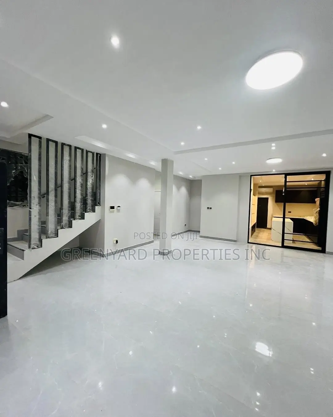 4bdrm House in Lakeside, Ashaley Botwe for sale in Ashaley Botwe