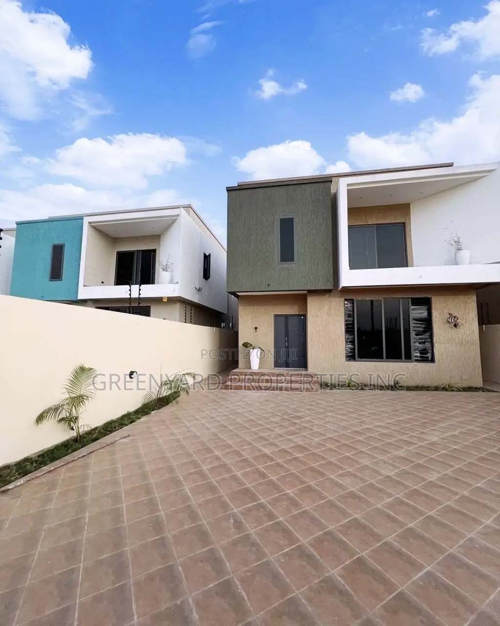 4bdrm House in Lakeside, Ashaley Botwe for sale in Ashaley Botwe