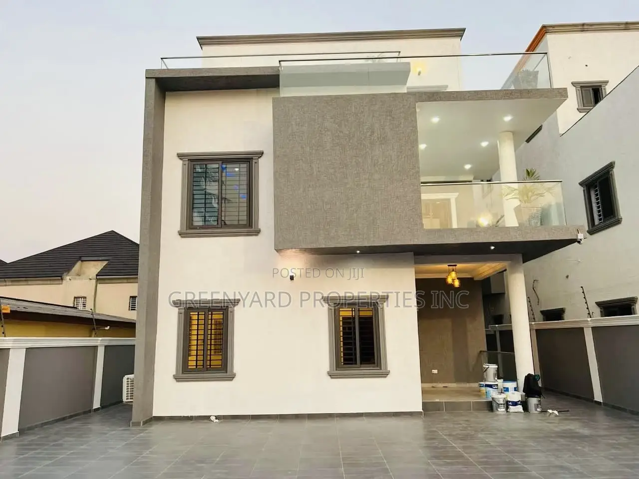 5bdrm Mansion in Mile 7, Achimota for sale in Achimota