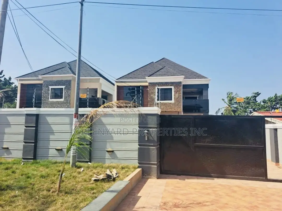 5bdrm House in Tantra Hills, Achimota for sale in Achimota