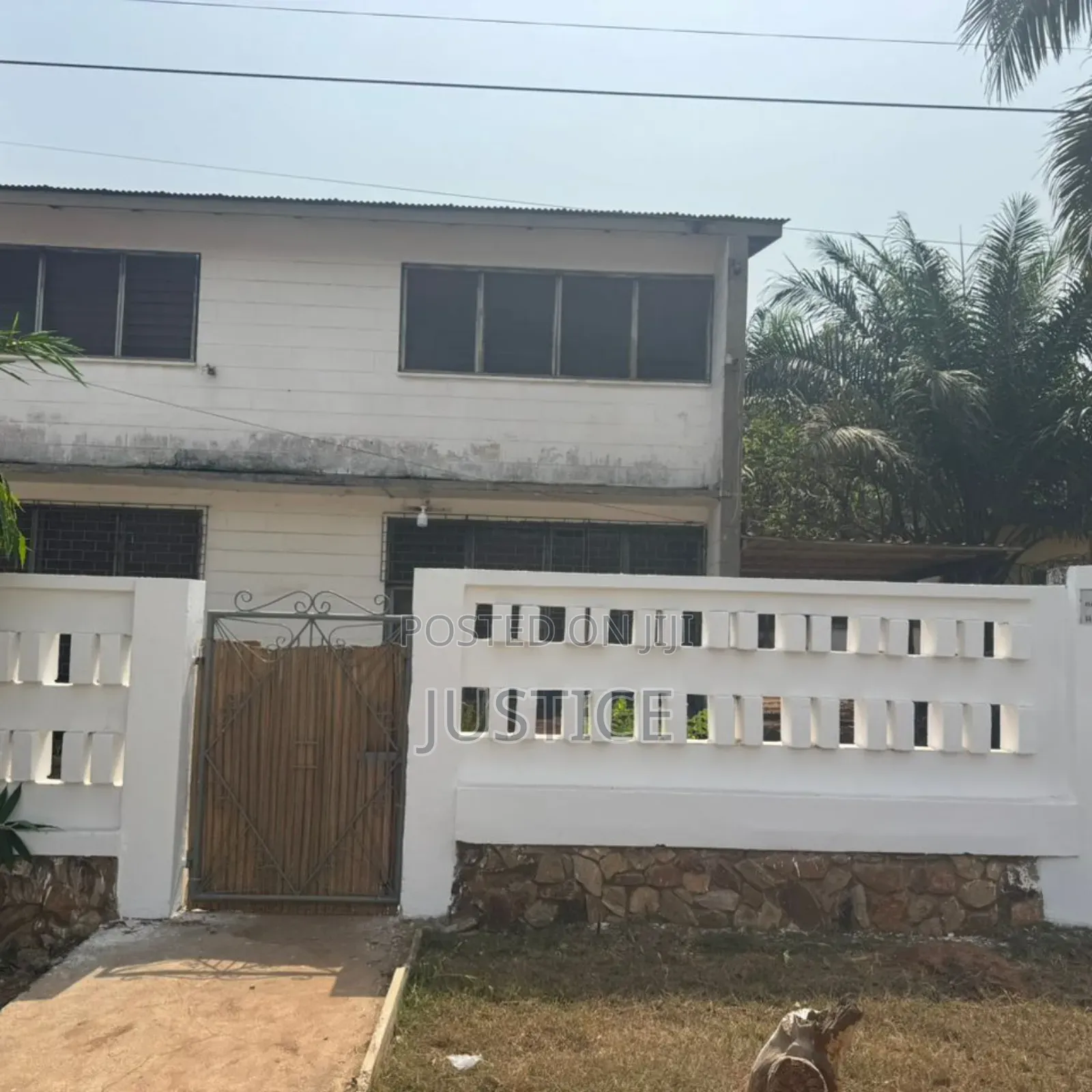 7bdrm House in Osu for sale in Osu