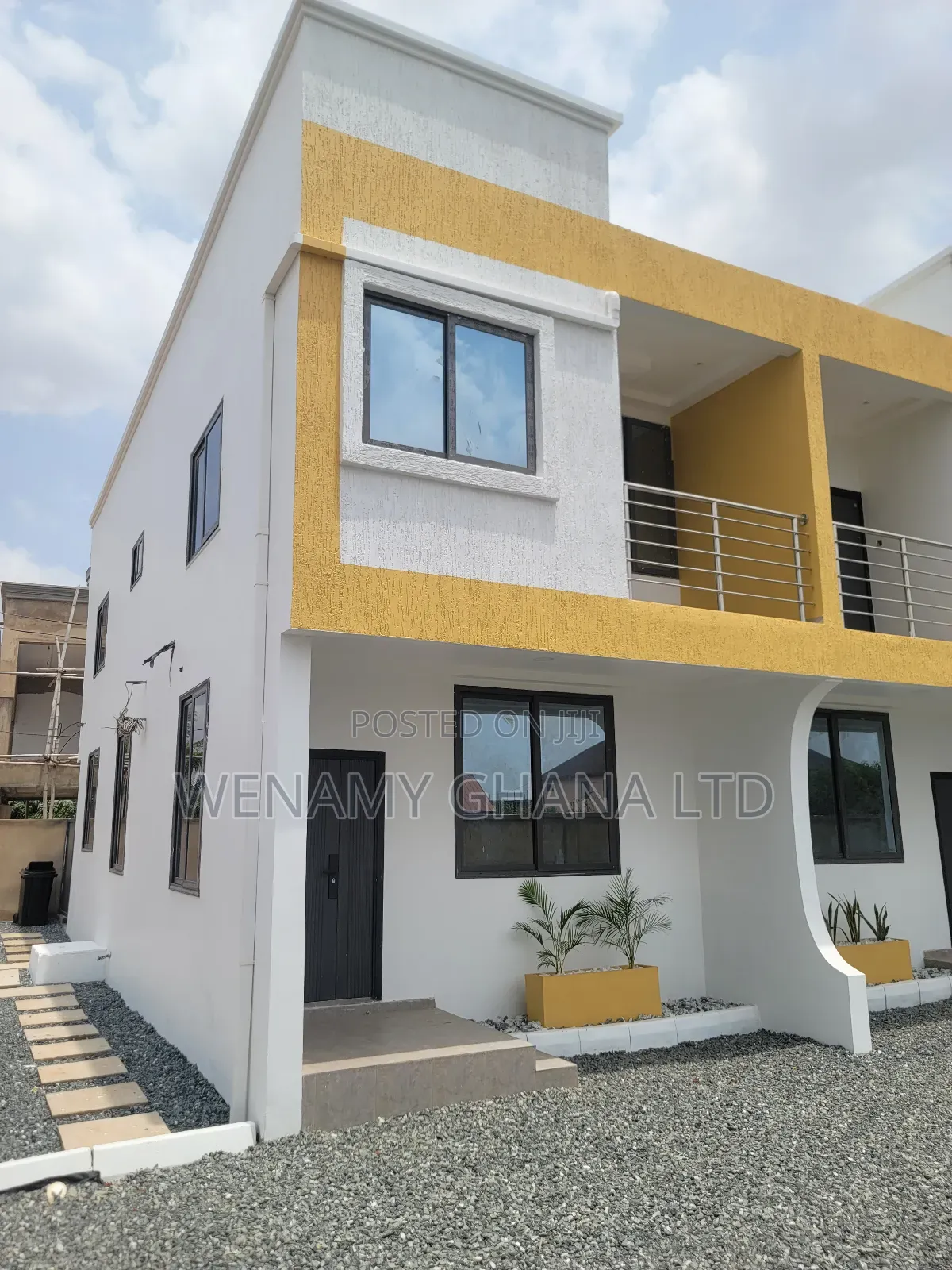 2bdrm Townhouse/Terrace in Community 25, Tema Metropolitan for sale in Tema Metropolitan