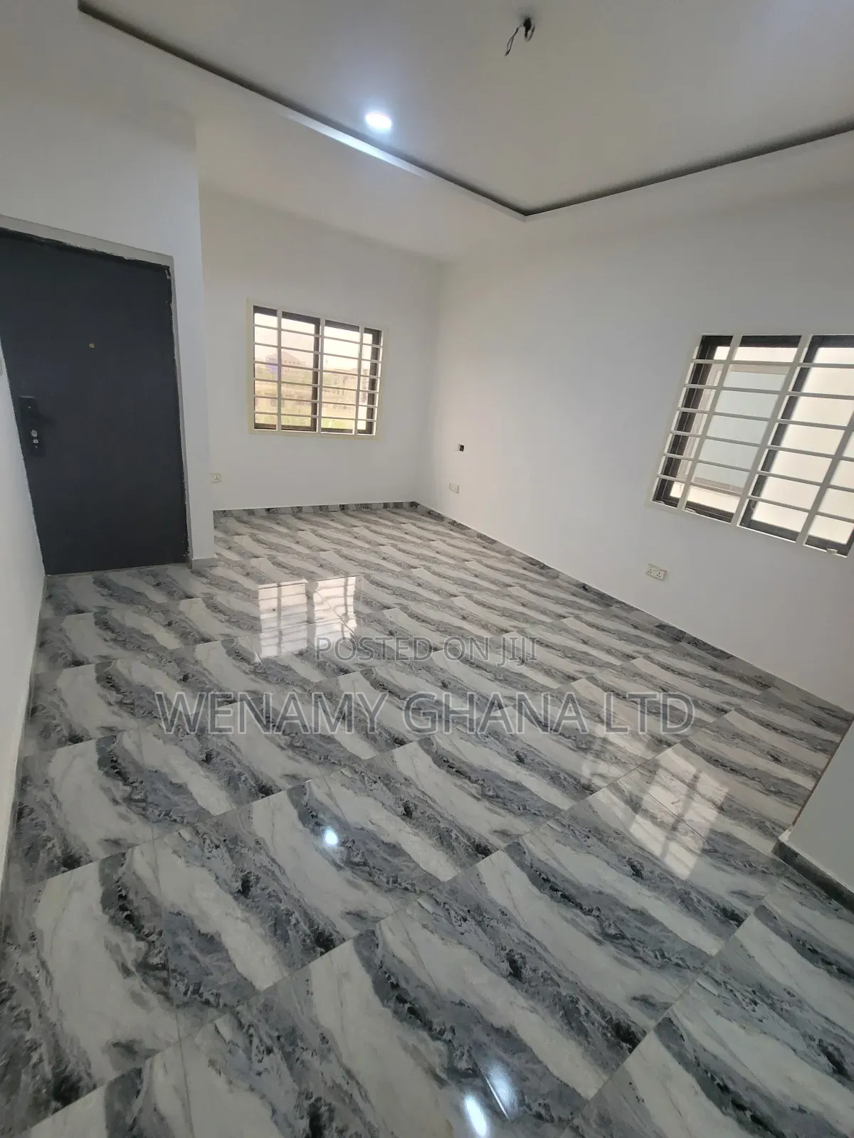 2bdrm Townhouse/Terrace in Community 25, Tema Metropolitan for sale in Tema Metropolitan