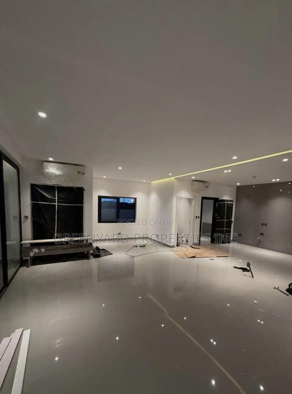 3bdrm House in Lakeside for sale in Lake Side Estate
