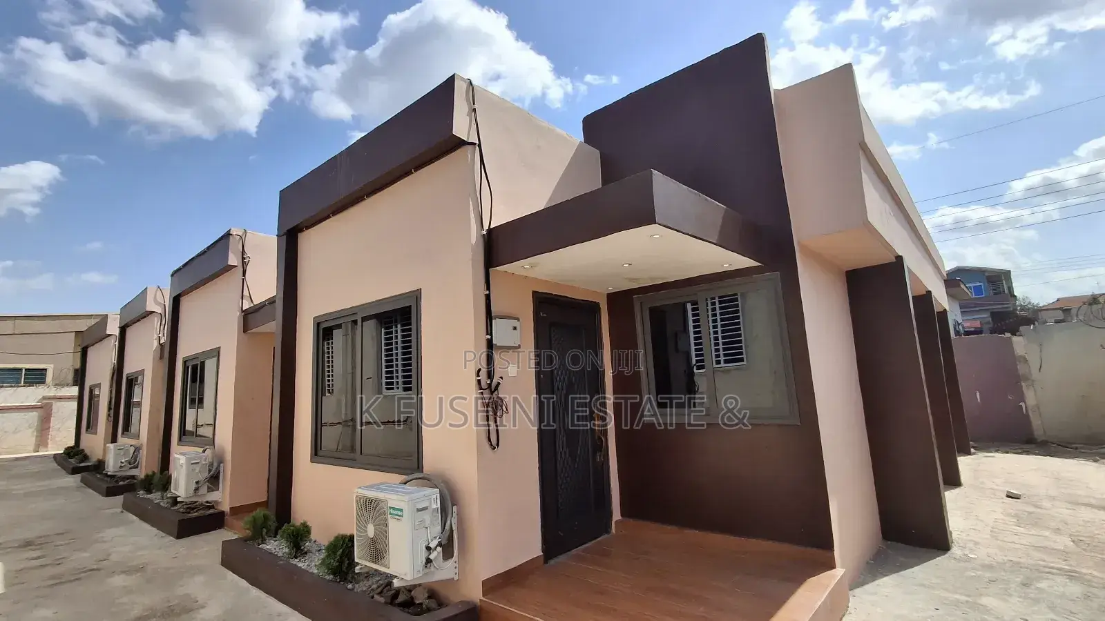 Short Stay Apartment in Kumasi Airport Roundabout in Kumasi Metropolitan