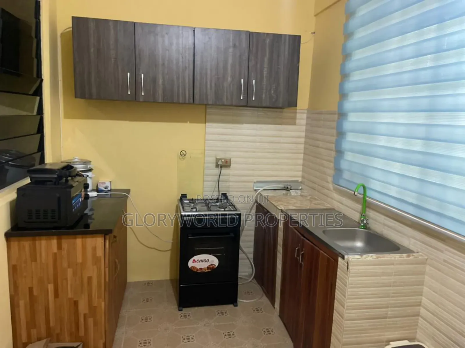 Neatly Furnished Chamber And Hall Apartment At Lashibi in Lashibi