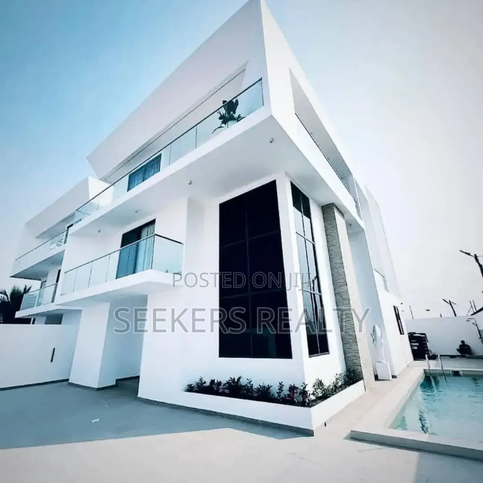 Furnished 4bdrm House in Seekers Realty, Accra Metropolitan for sale in Accra Metropolitan