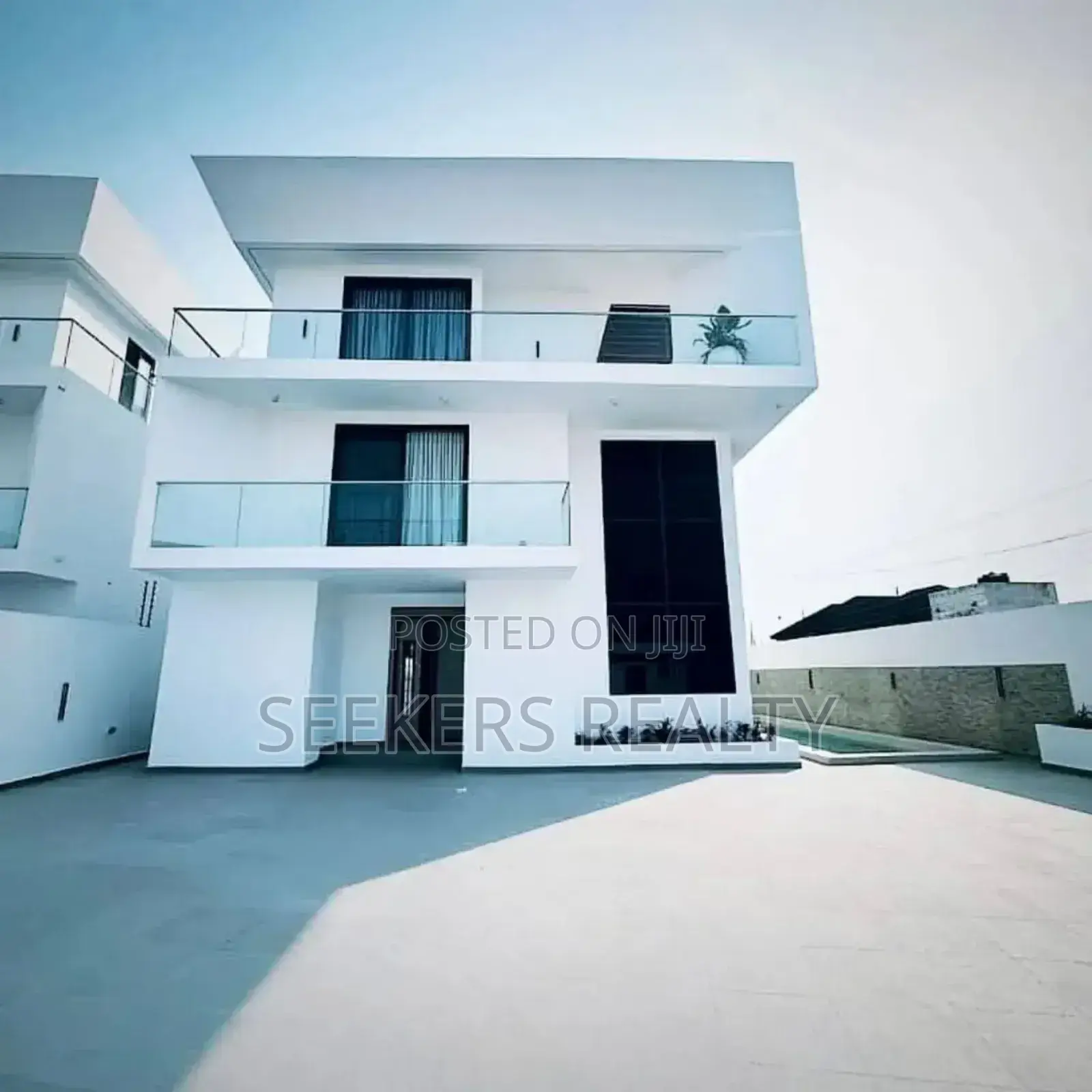 Furnished 4bdrm House in Seekers Realty, Accra Metropolitan for sale in Accra Metropolitan