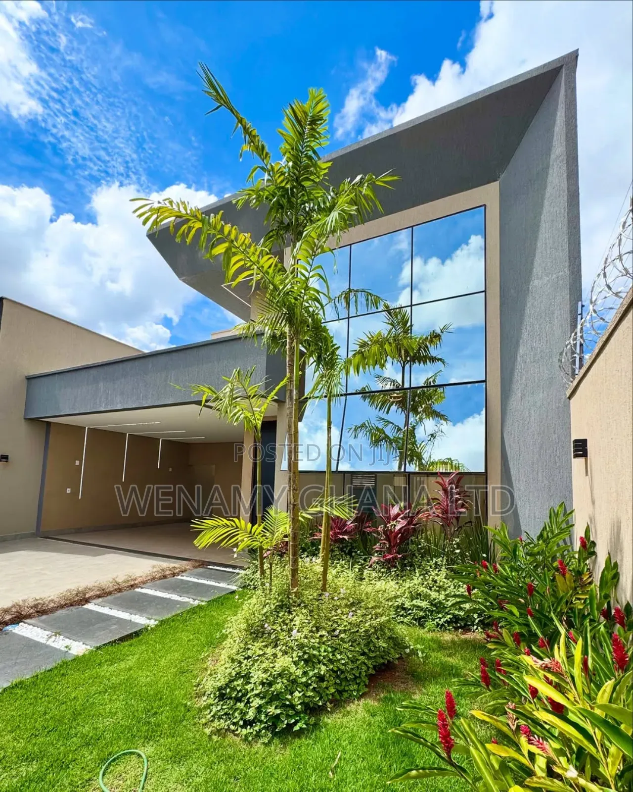 Furnished 3bdrm House in Accra for sale in Accra Metropolitan