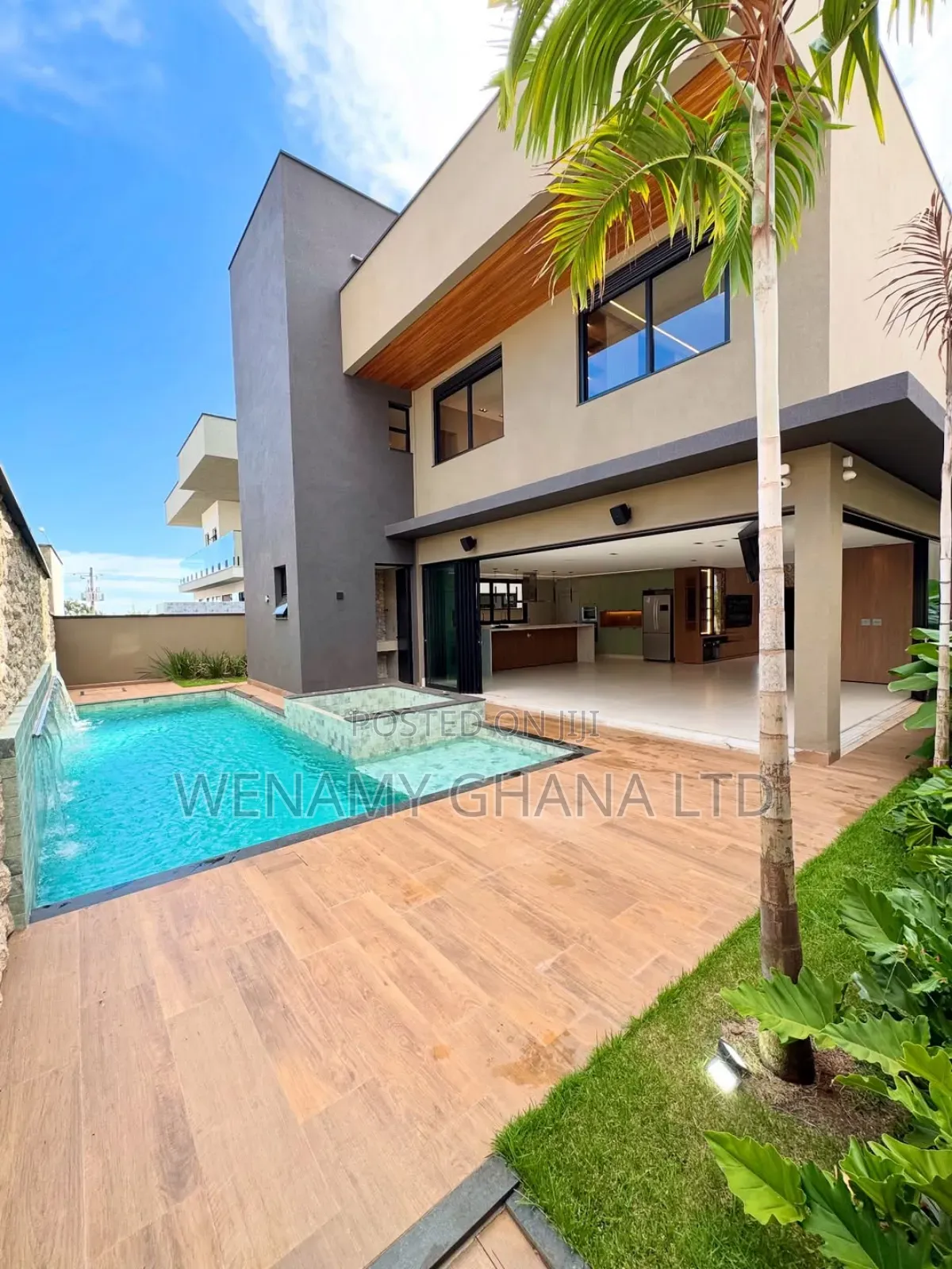 Furnished 4bdrm Duplex in Accra for sale in Accra Metropolitan