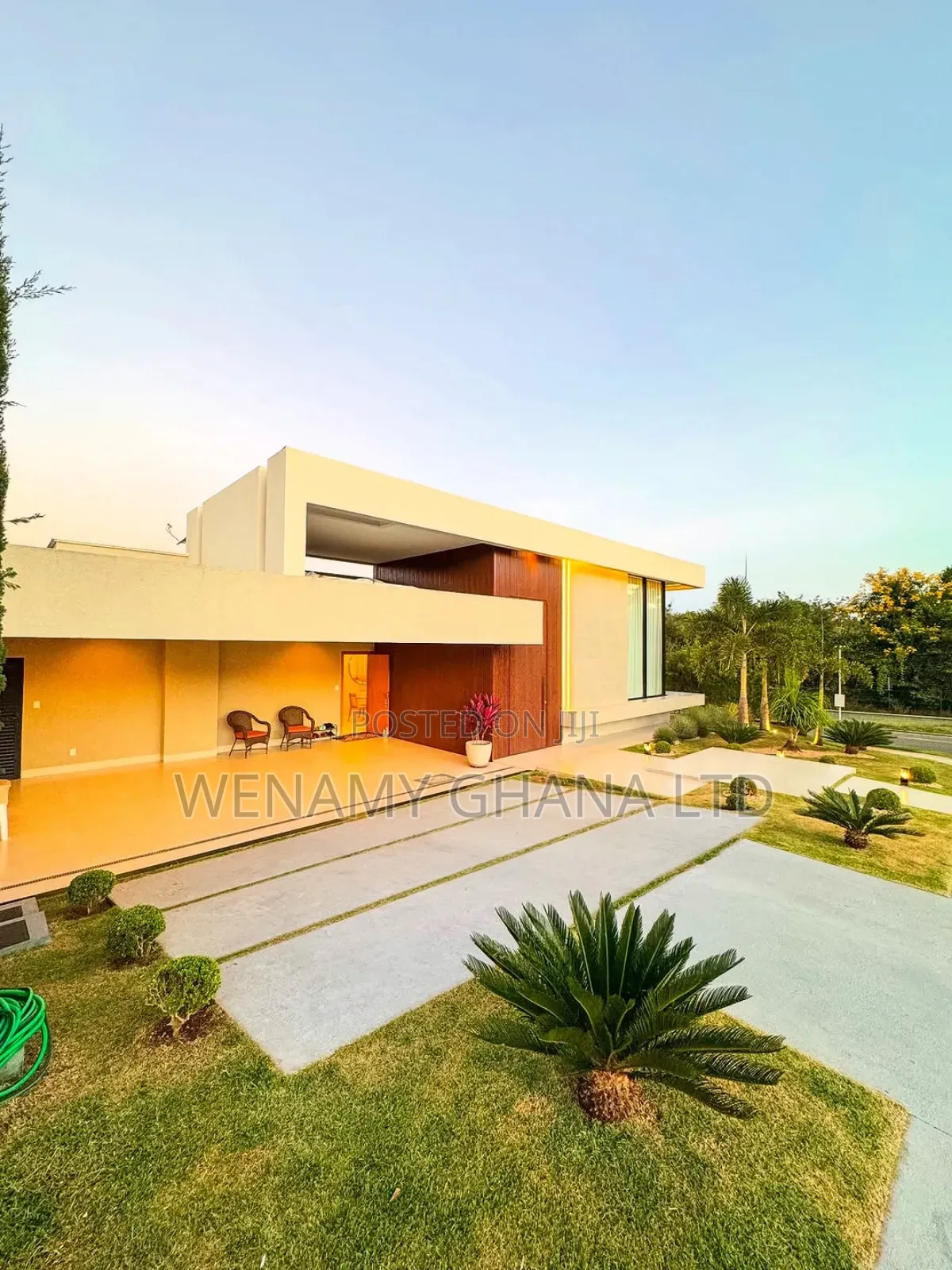 Furnished 3bdrm House in Accra for sale in Accra Metropolitan