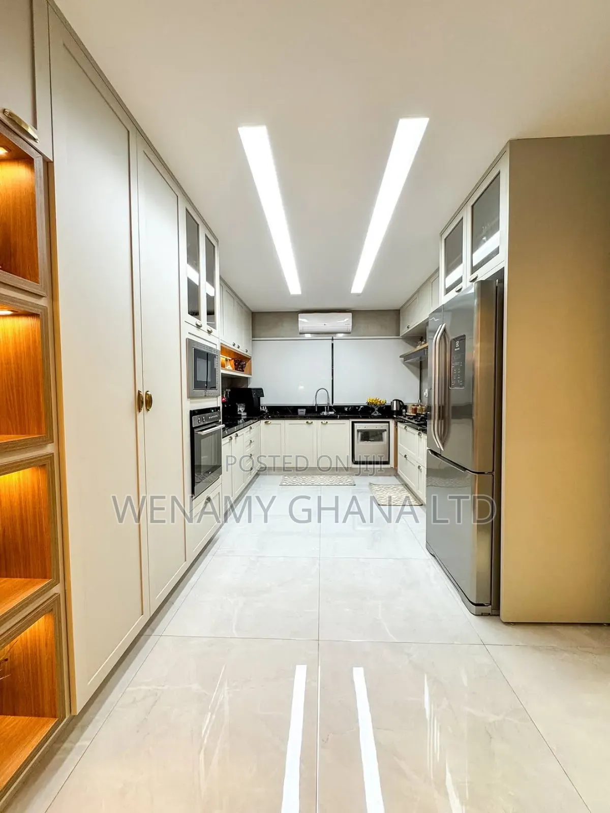 Furnished 3bdrm House in Accra for sale in Accra Metropolitan