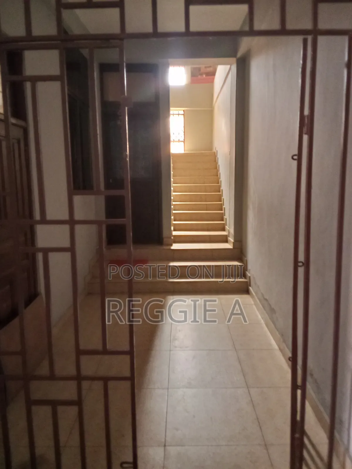 ¢250 a Day - 2 Bedroom Fully Furnished Flat (Paula Flat) in Top Base