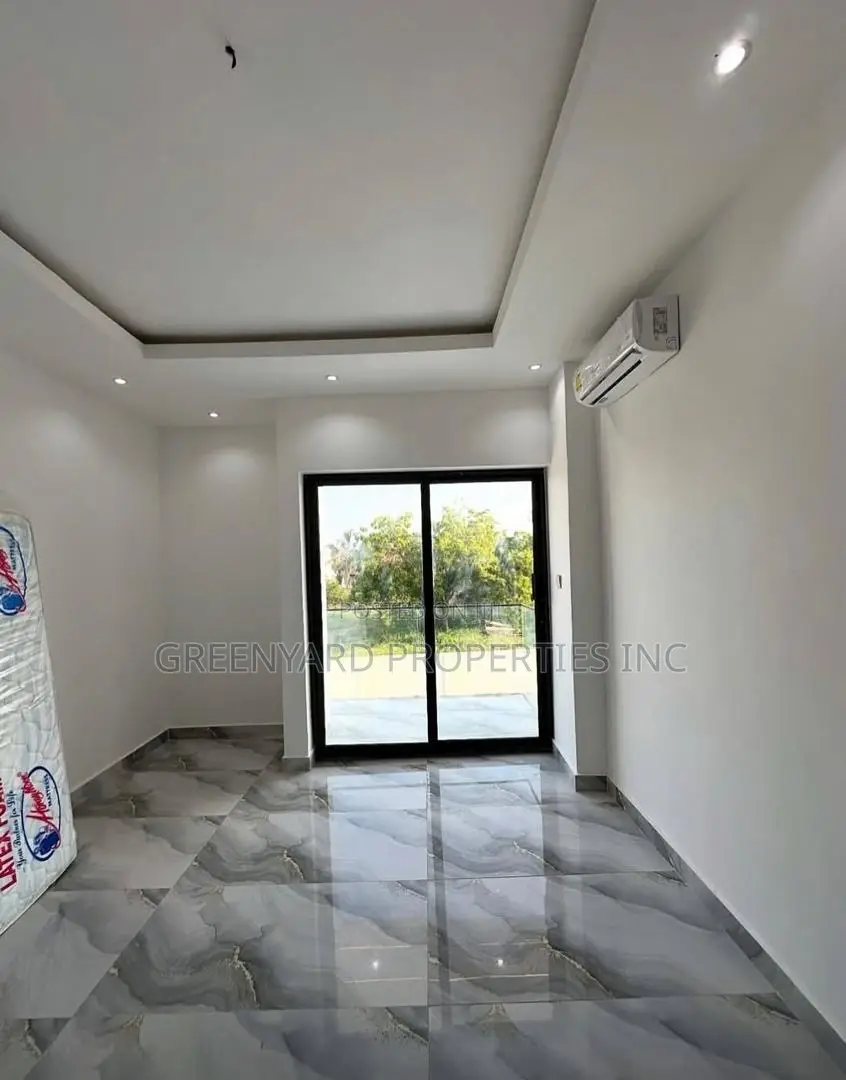 2bdrm Townhouse/Terrace in Botwe for sale in Ashaley Botwe