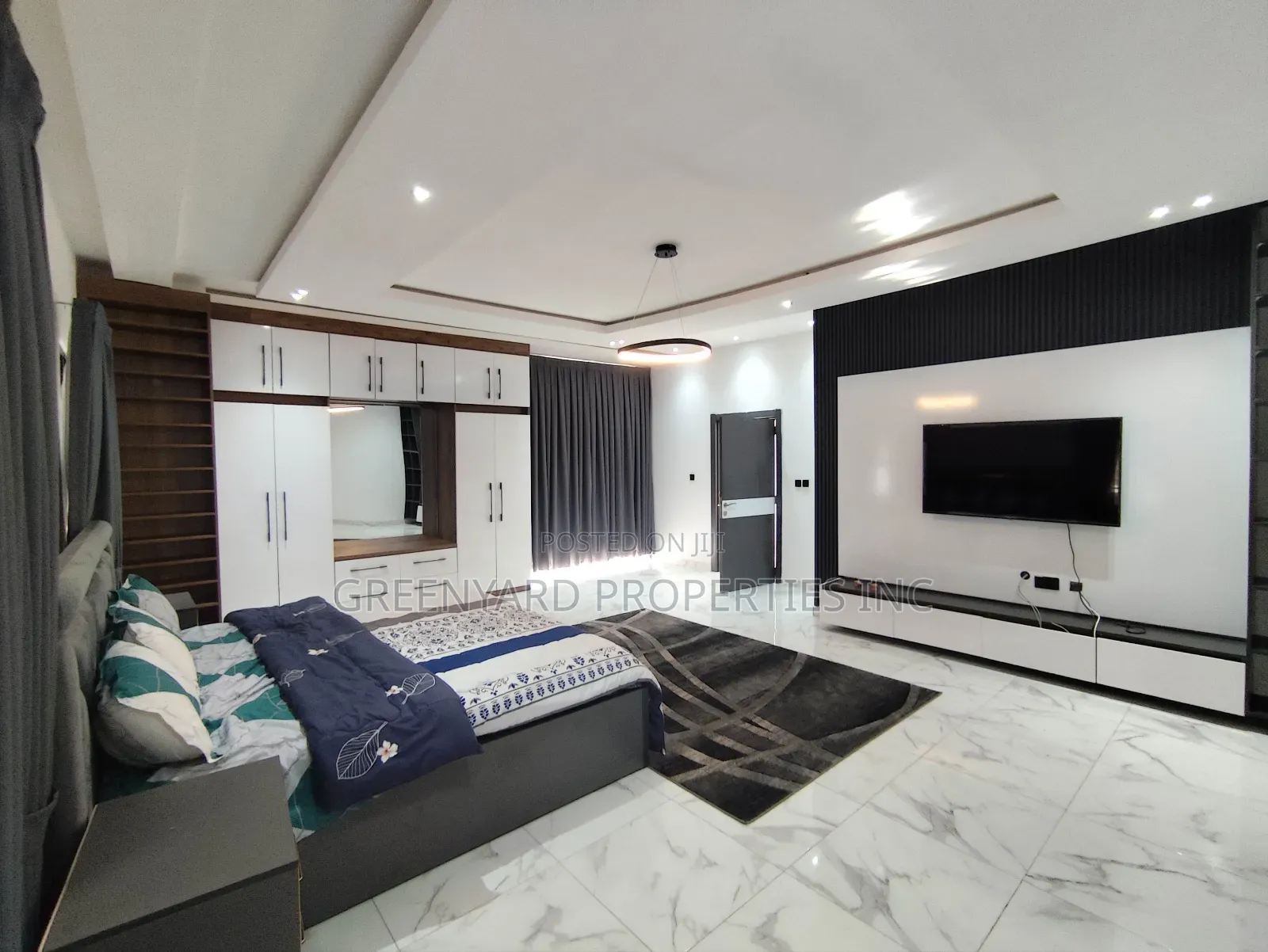 Furnished 4bdrm House in Hills, East Legon for sale in East Legon