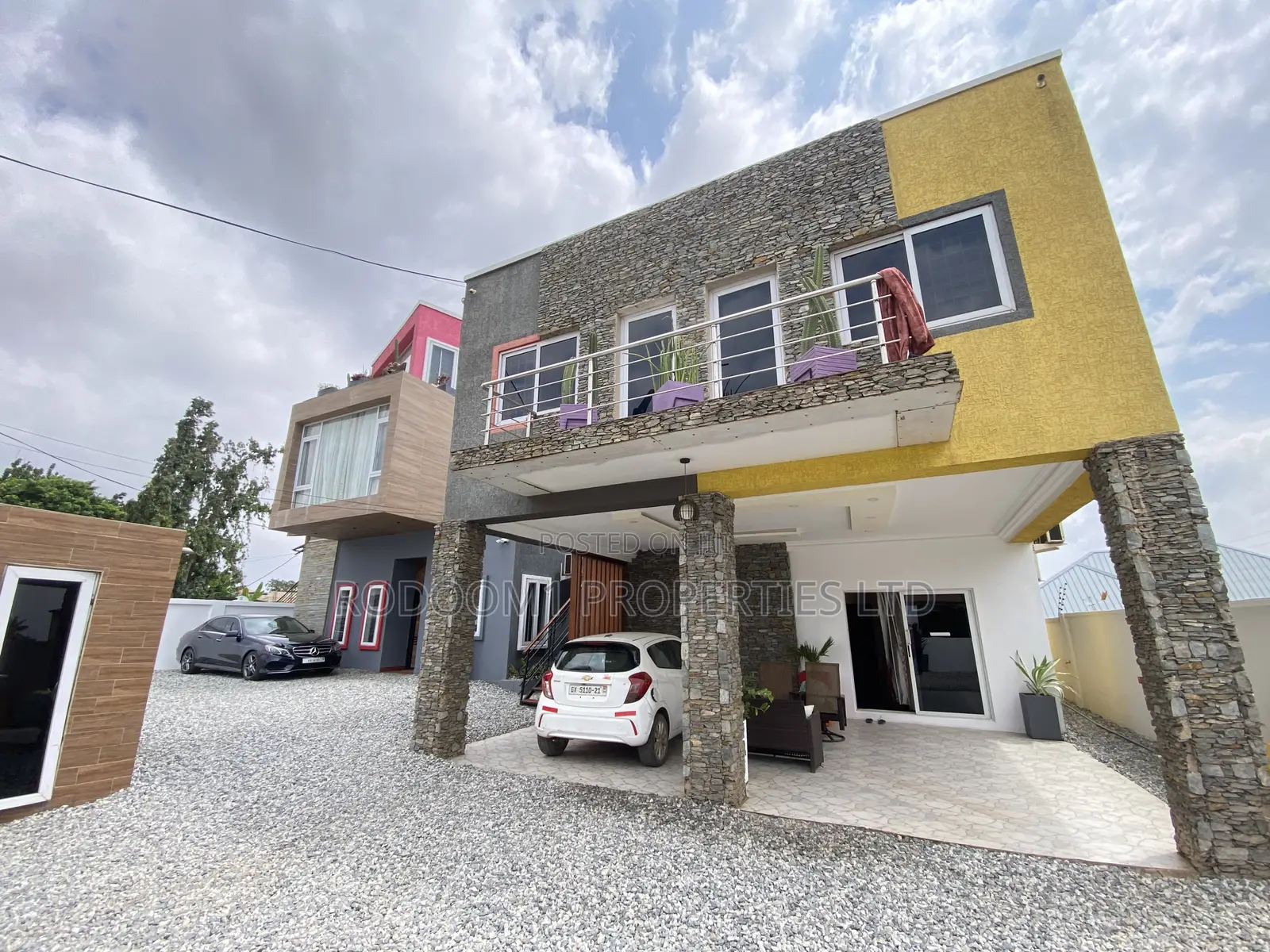 2 Bedrooms Fully Furnished at North Kaneshie for Short Stay in North Kaneshie