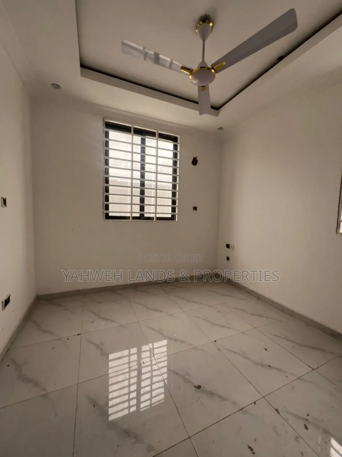 3bdrm House in Hfc Estate, Spintex for sale in Spintex