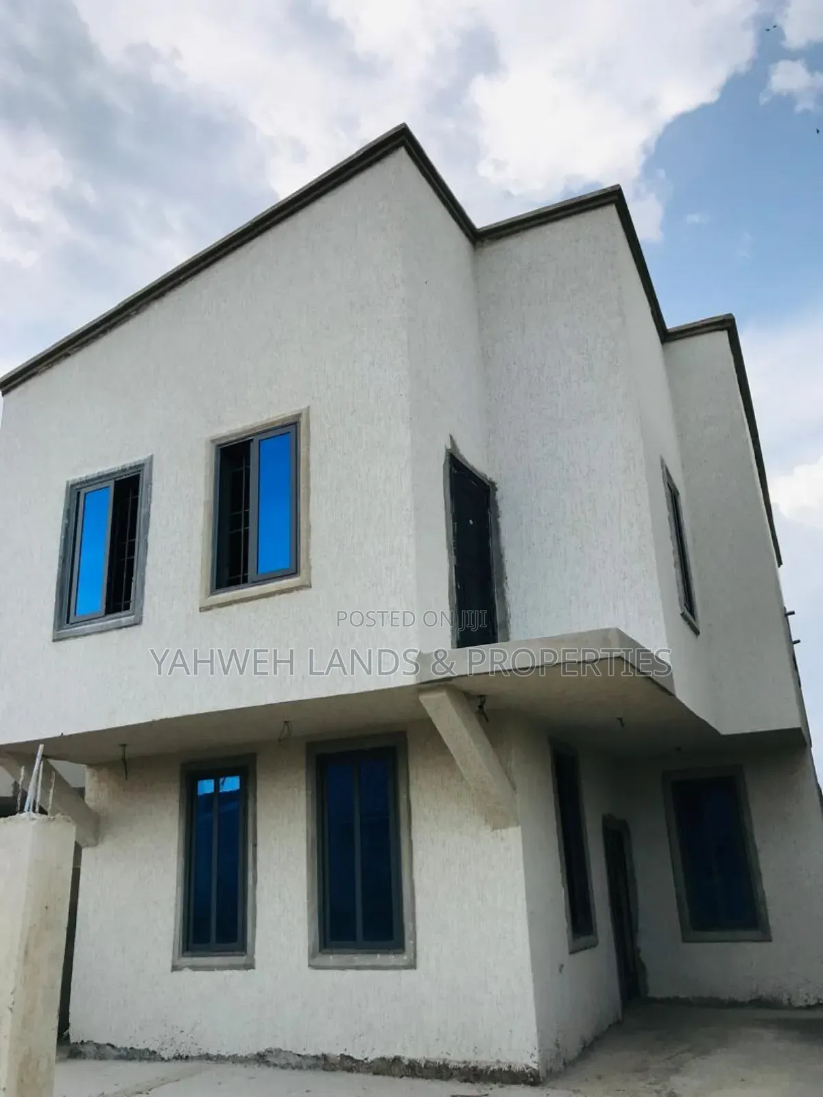 4bdrm House in Spintex for sale in Spintex