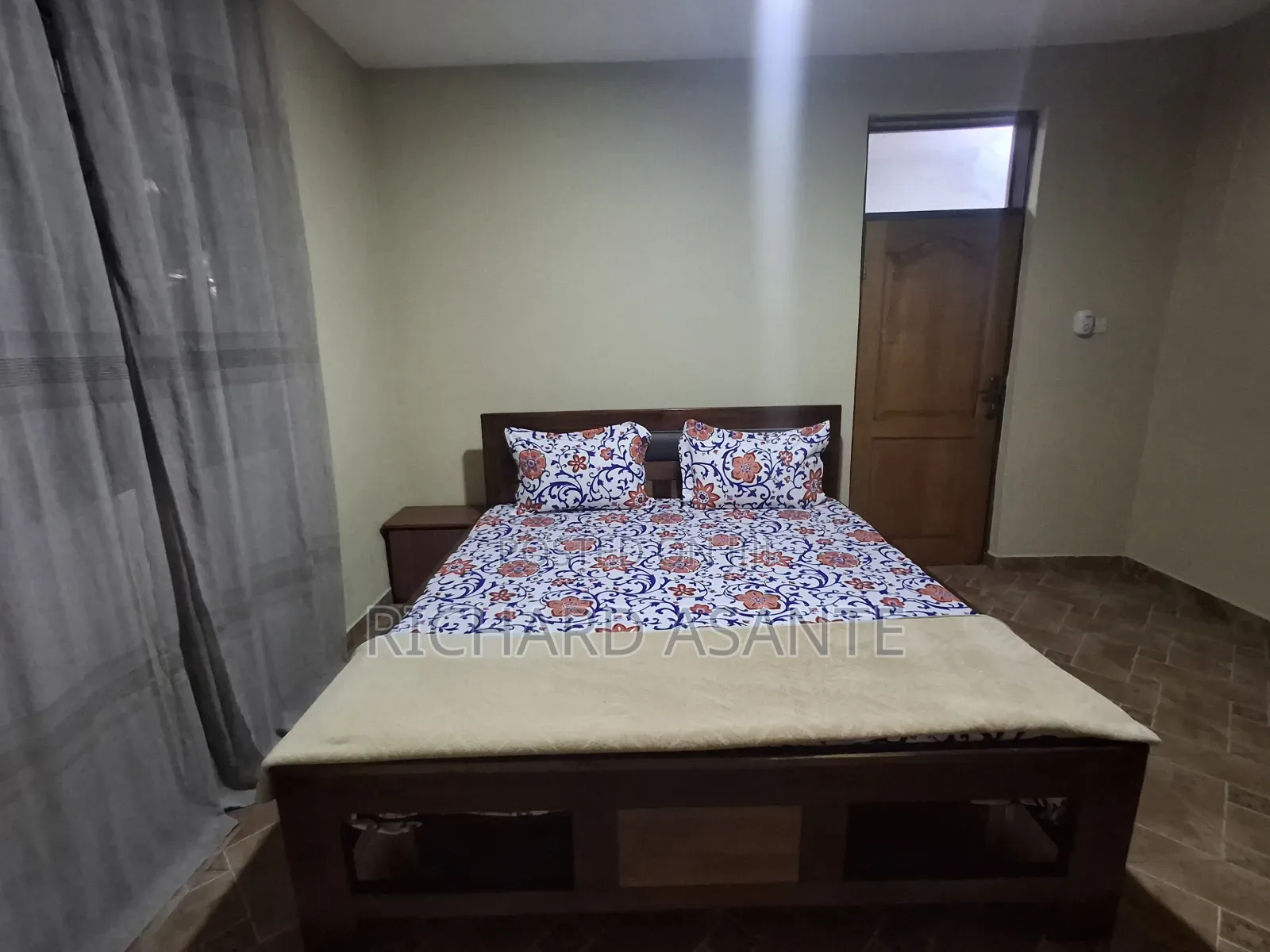 Airbnb Fully Furnished Apartment/House in Ga West Municipal