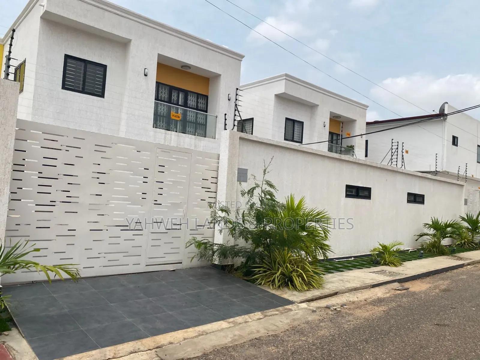 4bdrm House in Spintex for sale in Spintex