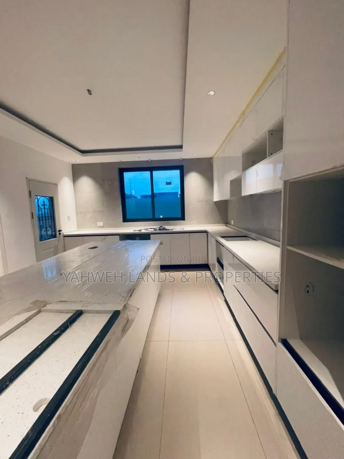 Furnished 4bdrm House in Spintex for sale in Spintex