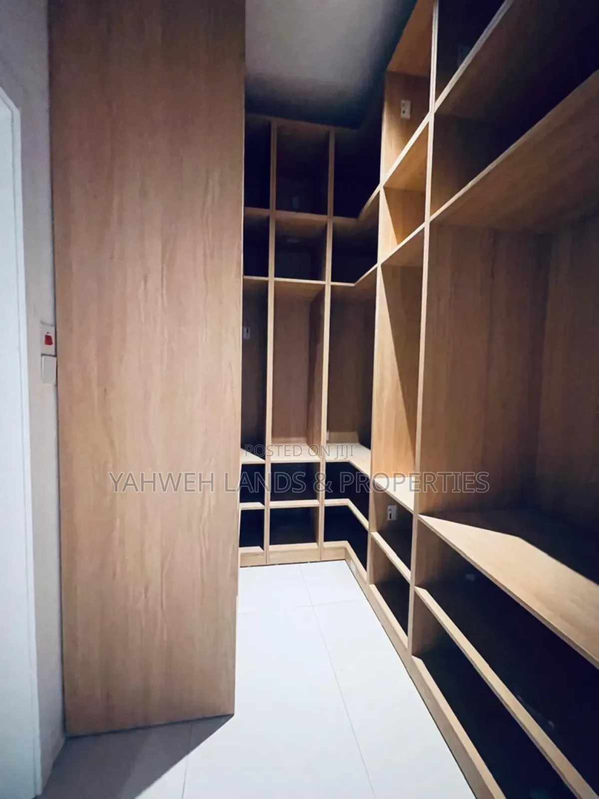 Furnished 4bdrm House in Spintex for sale in Spintex