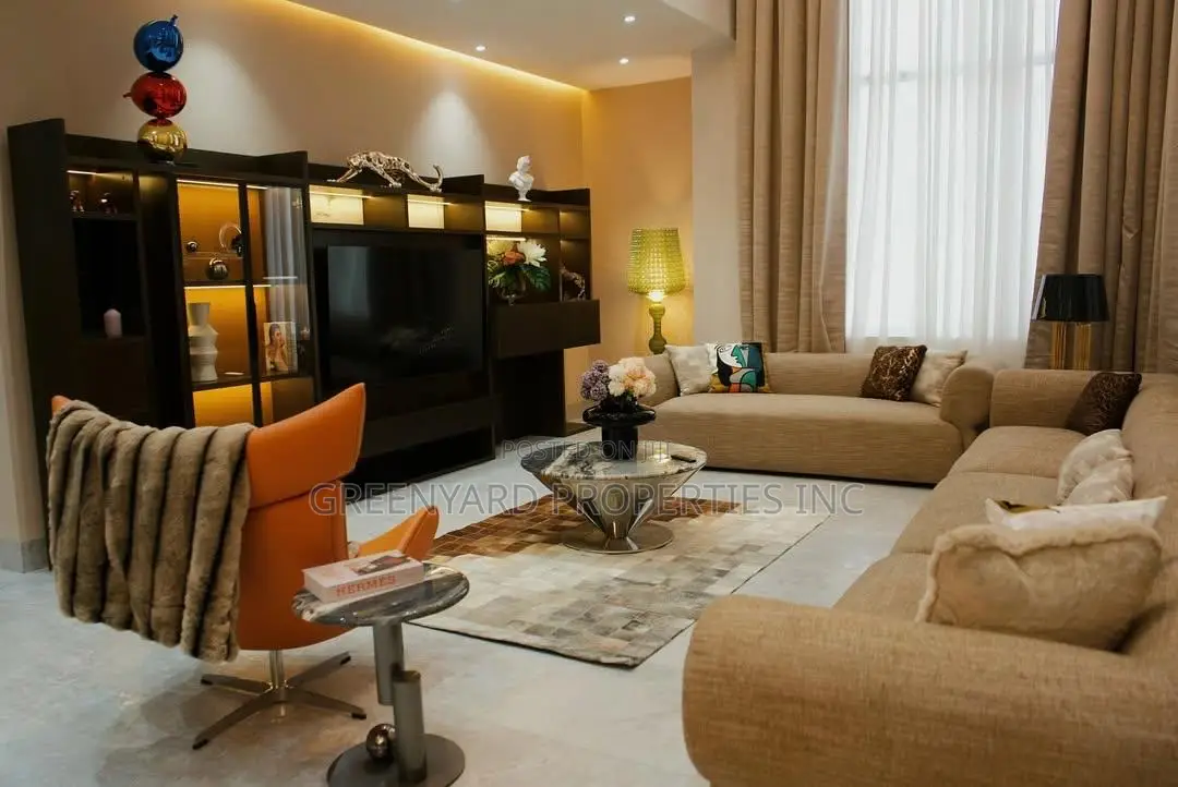 Furnished 4bdrm House in Hills, East Legon for sale in East Legon