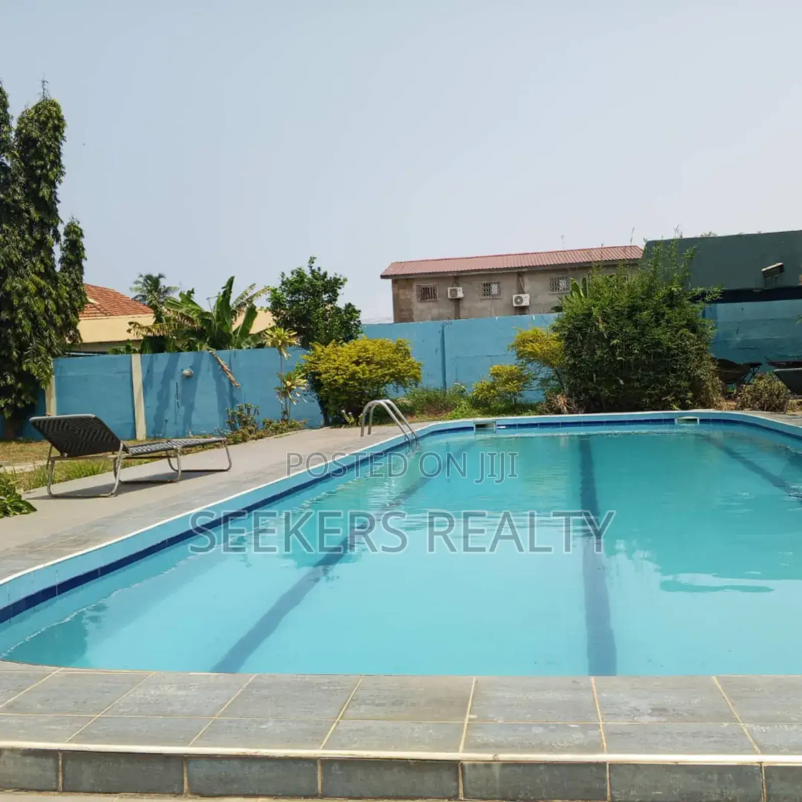 12bdrm Apartment in Seekers Realty, Osu for sale in Osu