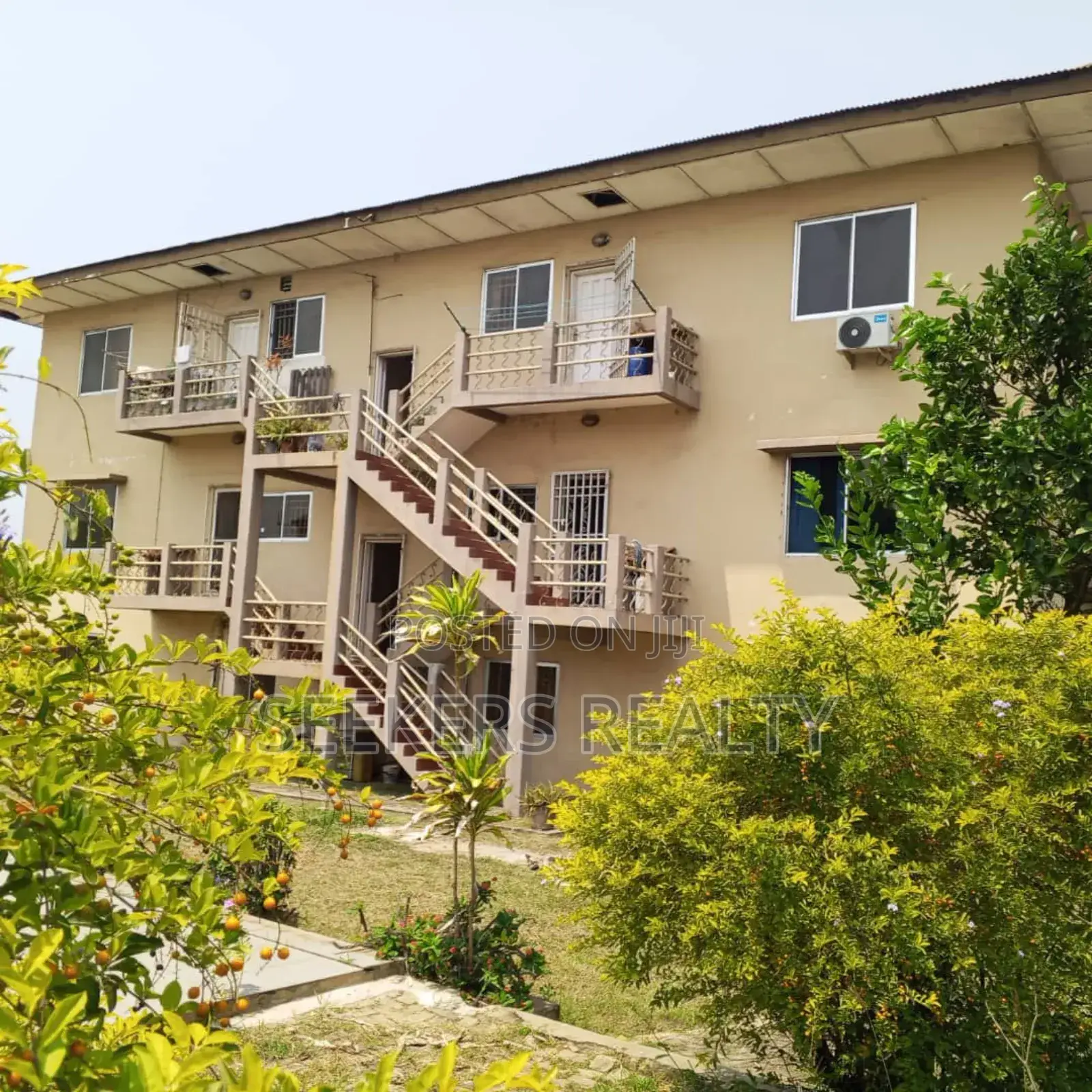 12bdrm Apartment in Seekers Realty, Osu for sale in Osu
