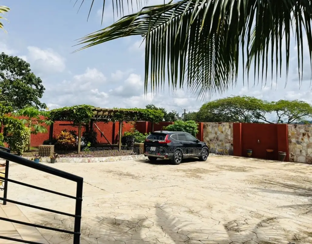 Furnished 4bdrm House in Akropong, Akuapim North for sale in Akuapim North
