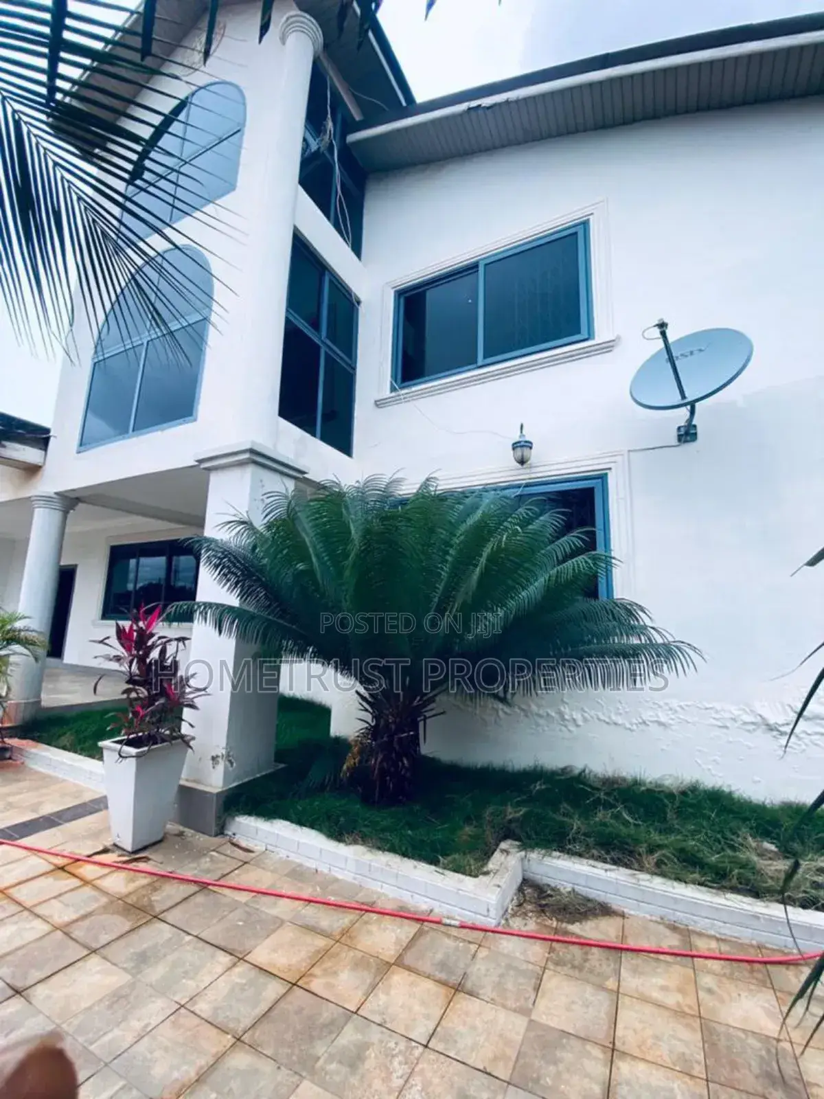 Furnished 7bdrm House in Home Trust, Achimota for sale in Achimota