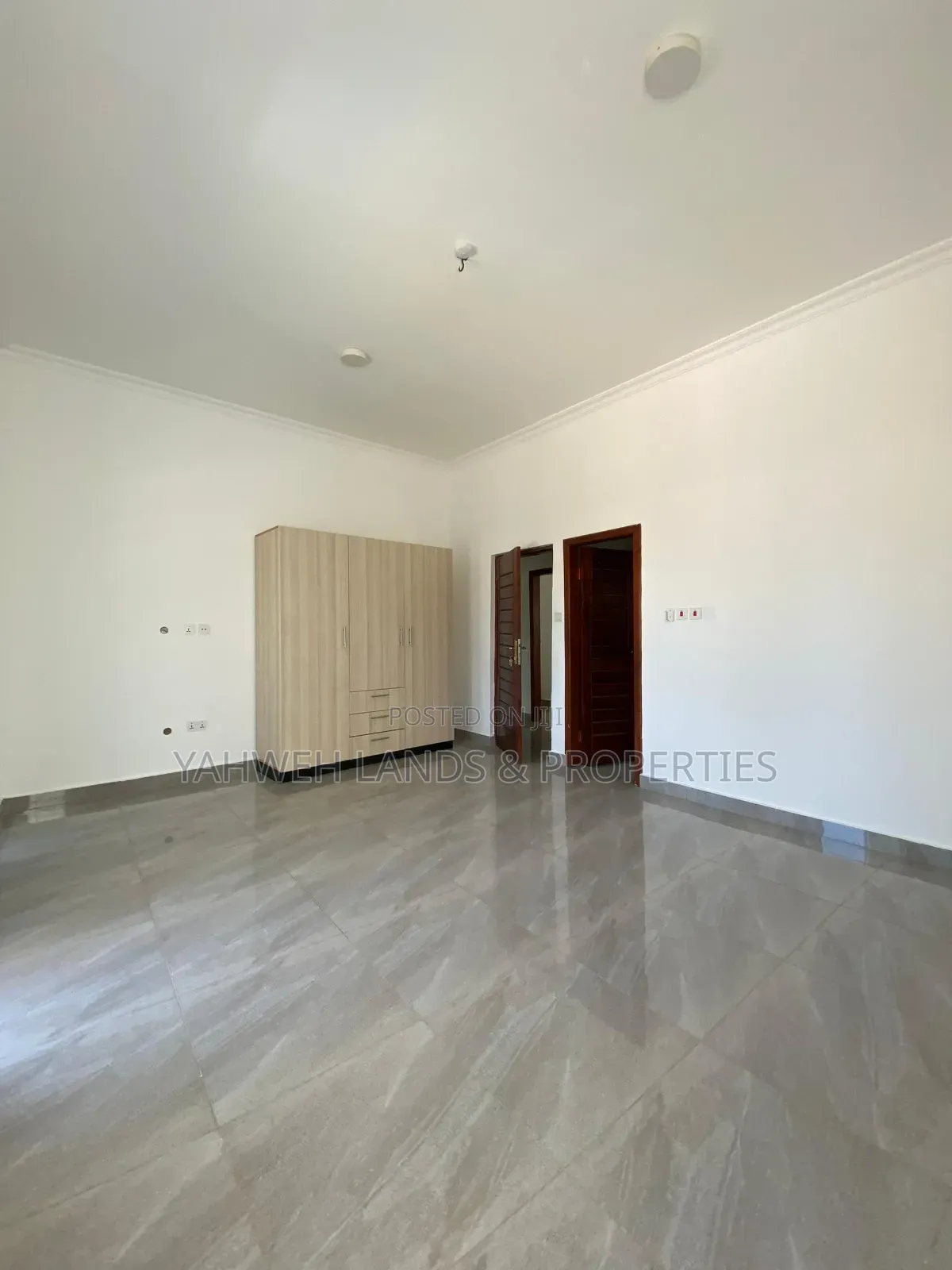 3bdrm House in Spintex for sale in Spintex